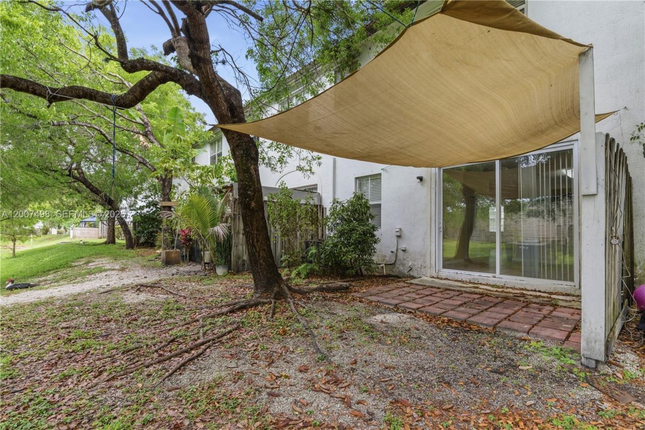3166 NE 11th St, Homestead, FL 33033 Photo