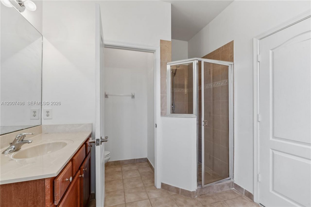 3166 NE 11th St, Homestead, FL 33033 Photo