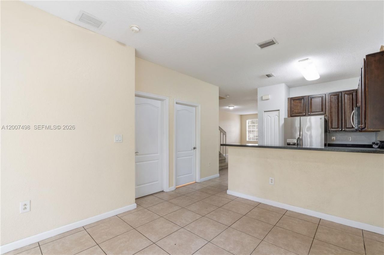 3166 NE 11th St, Homestead, FL 33033 Photo