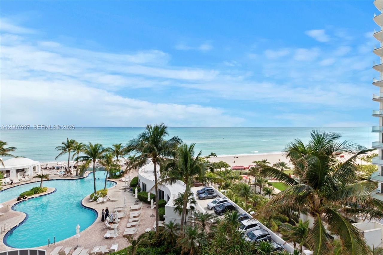 18001 Collins Ave , Unit 511, Sunny Isles Beach, FL 33160 Photo