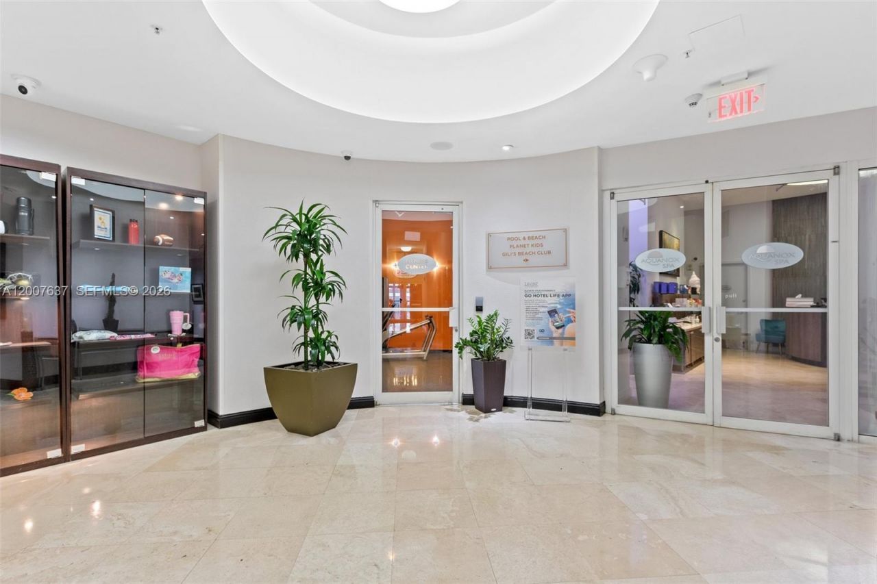 18001 Collins Ave , Unit 511, Sunny Isles Beach, FL 33160 Photo