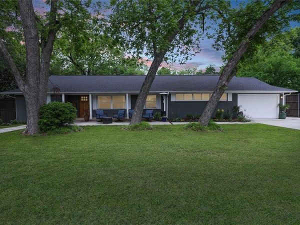 805 Finch Avenue, McKinney, TX 75069