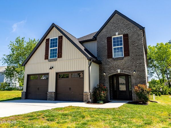 215 Ogana Ln, Loudon, TN 37774