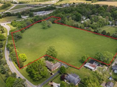 6888-A Midway Road, Midway, KY 40347