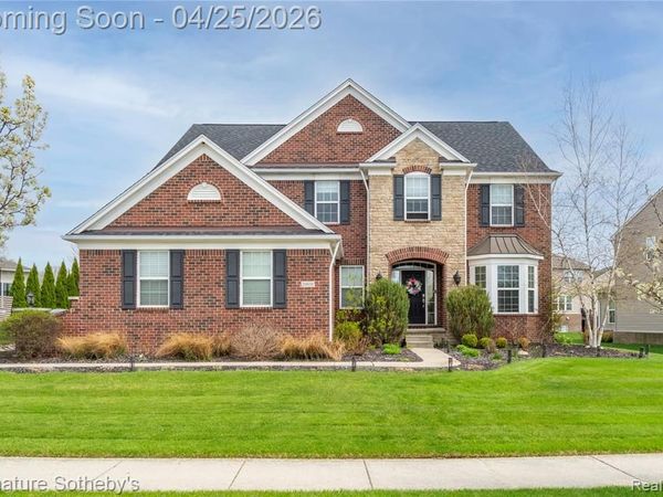 24636 Padstone Drive, Lyon Twp, MI 48178