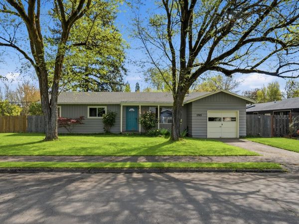 1745 NW 14th St, Corvallis, OR 97330