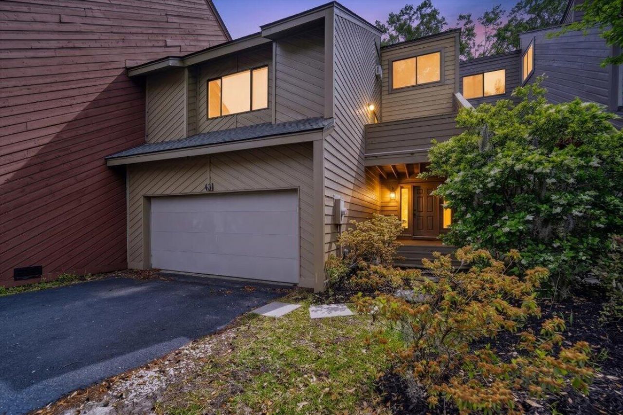 43 Arabian Drive Photo 2