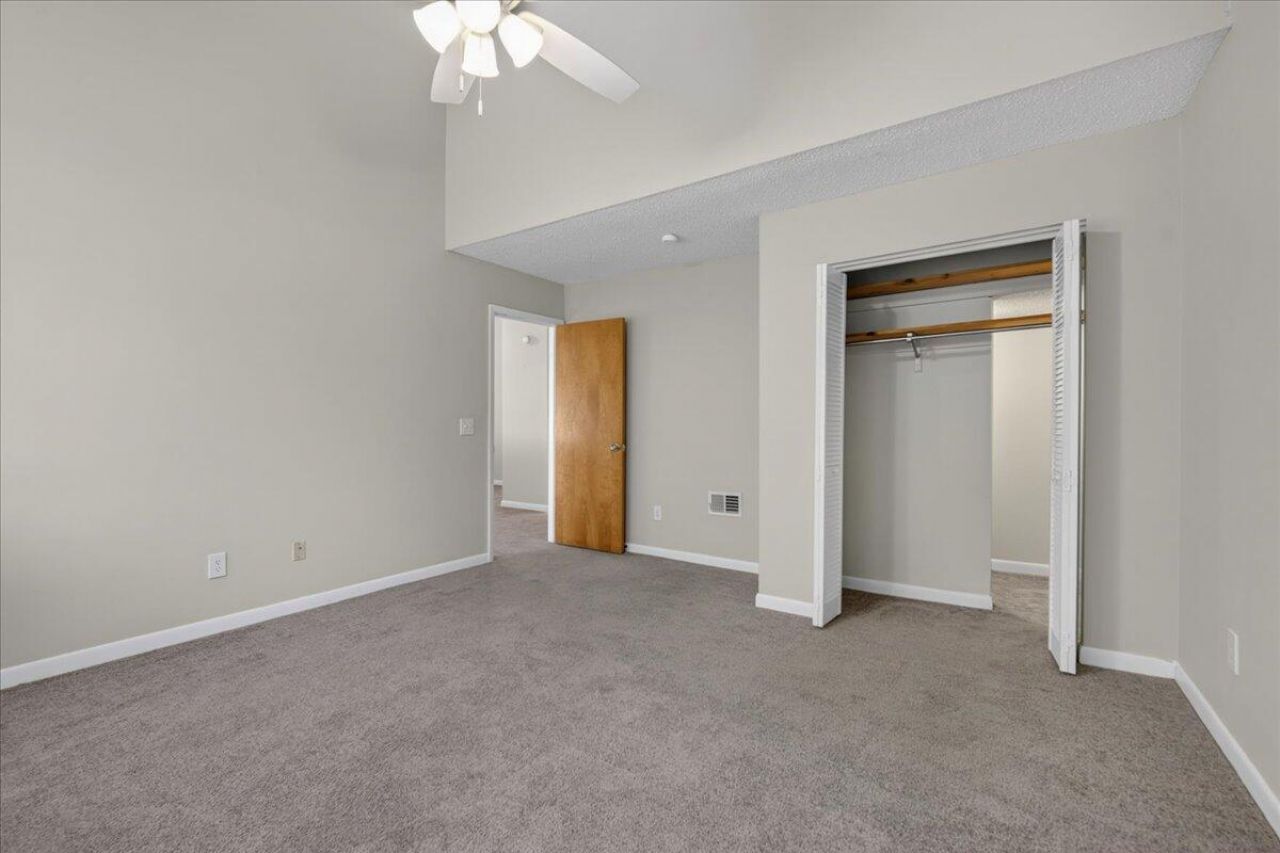 43 Arabian Drive Photo 33