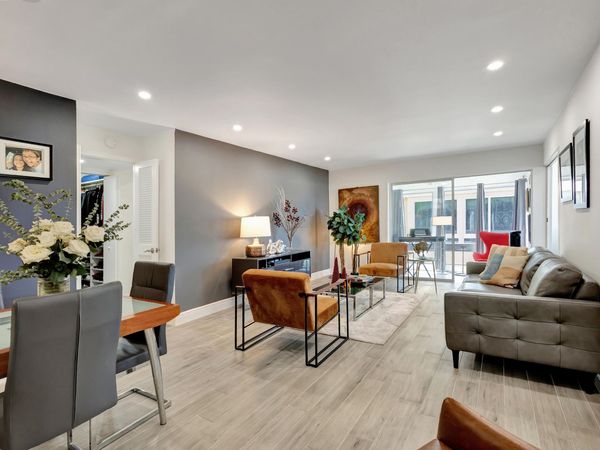 14 Colonial Club Drive, Unit 305, Boynton Beach, FL 33435