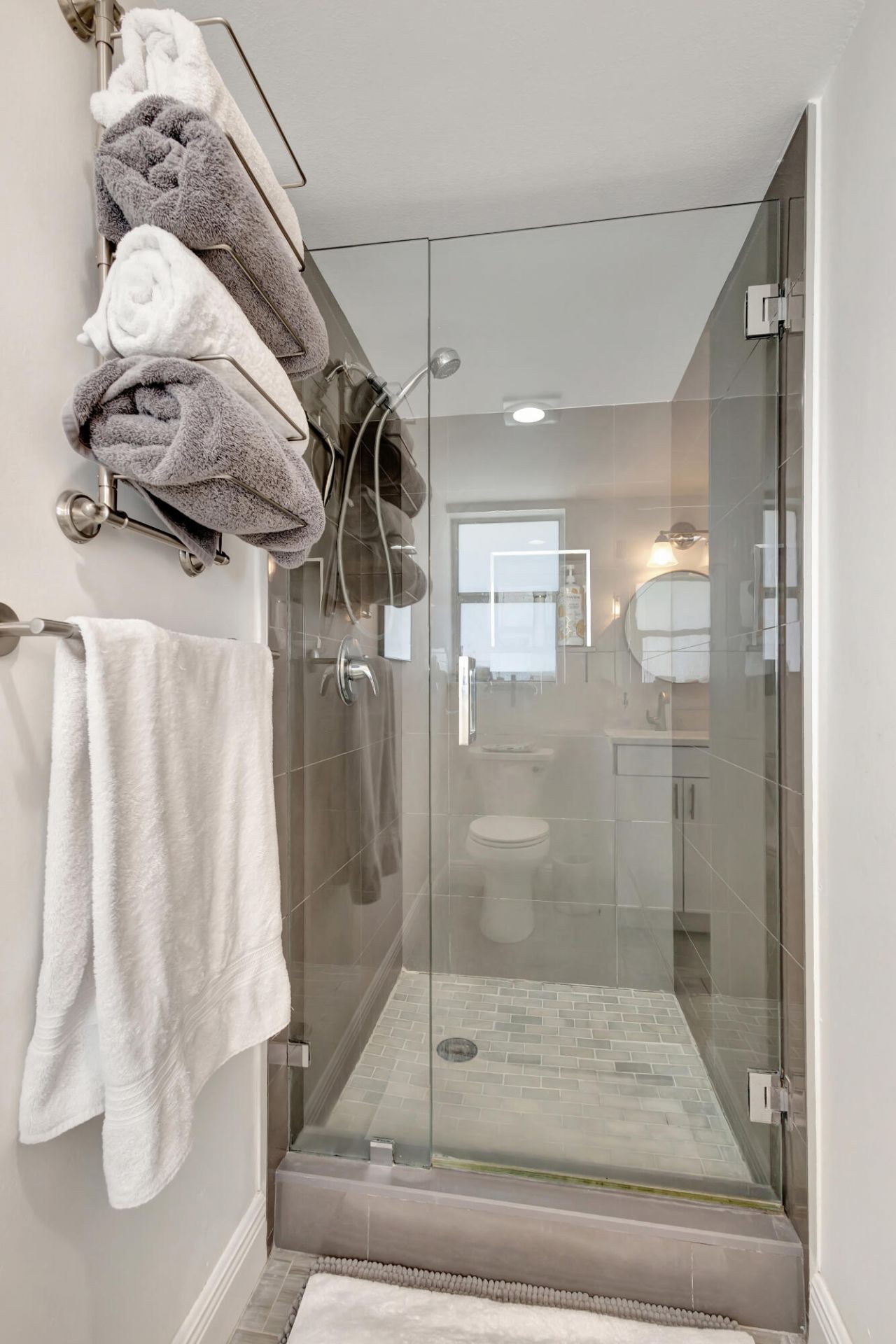 14 Colonial Club Drive, Unit 305, Boynton Beach, FL 33435 Photo