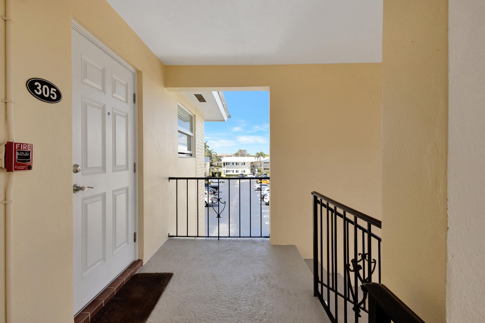 14 Colonial Club Drive, Unit 305, Boynton Beach, FL 33435 Photo