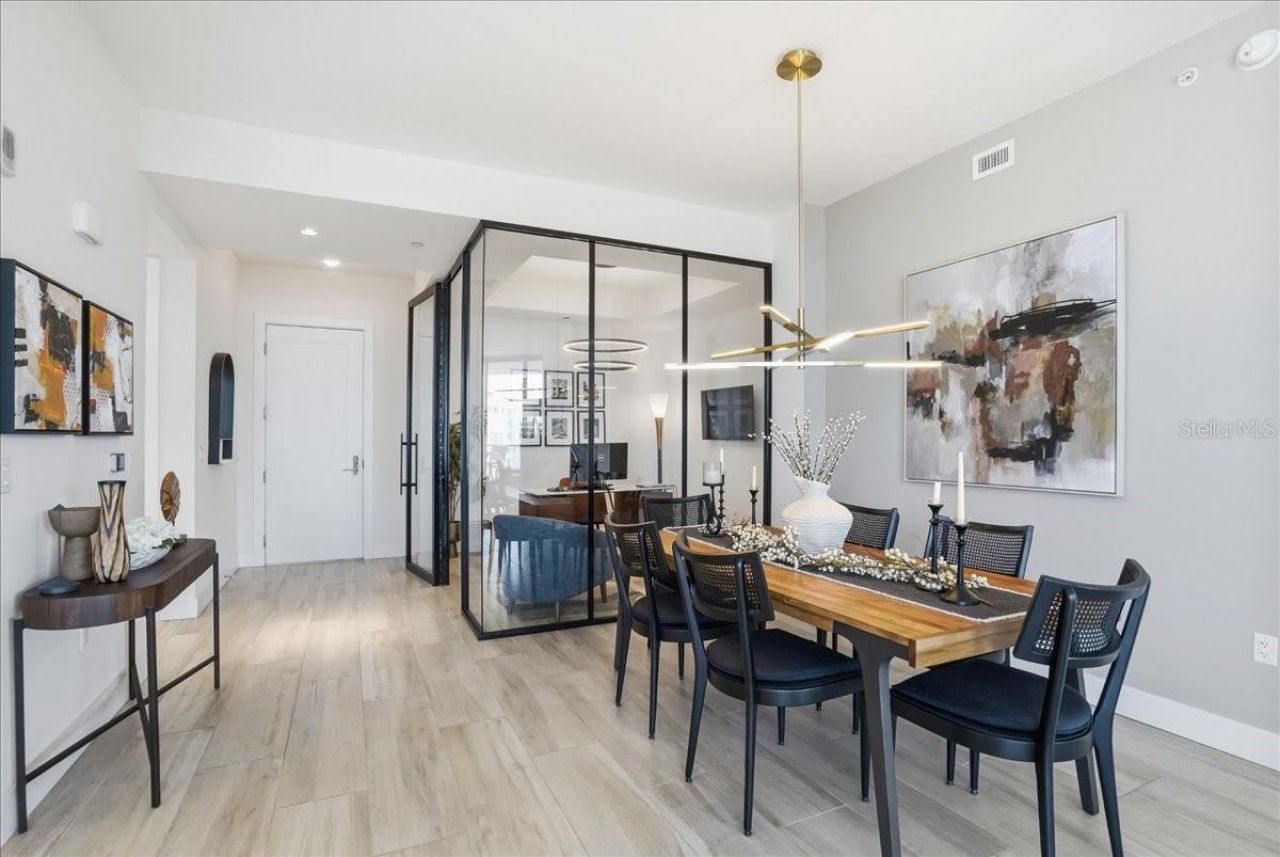 111 S Pineapple Avenue, Unit 714, Sarasota, FL 34236 Photo