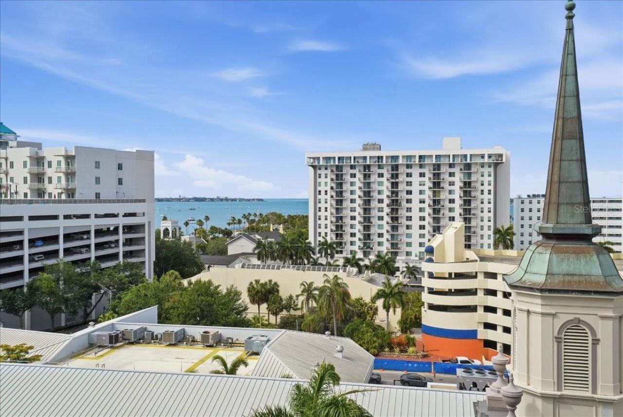 111 S Pineapple Avenue, Unit 714, Sarasota, FL 34236 Photo