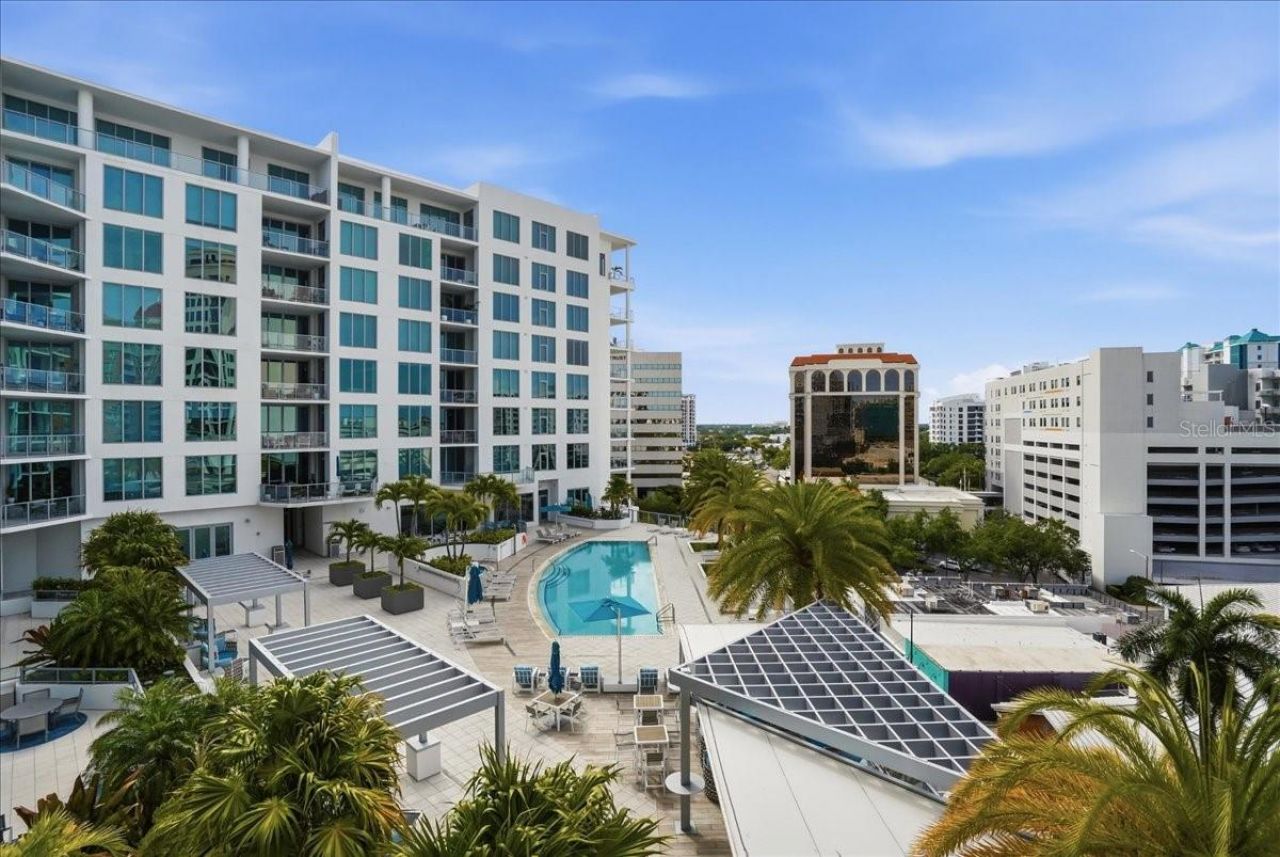 111 S Pineapple Avenue, Unit 714, Sarasota, FL 34236 Photo