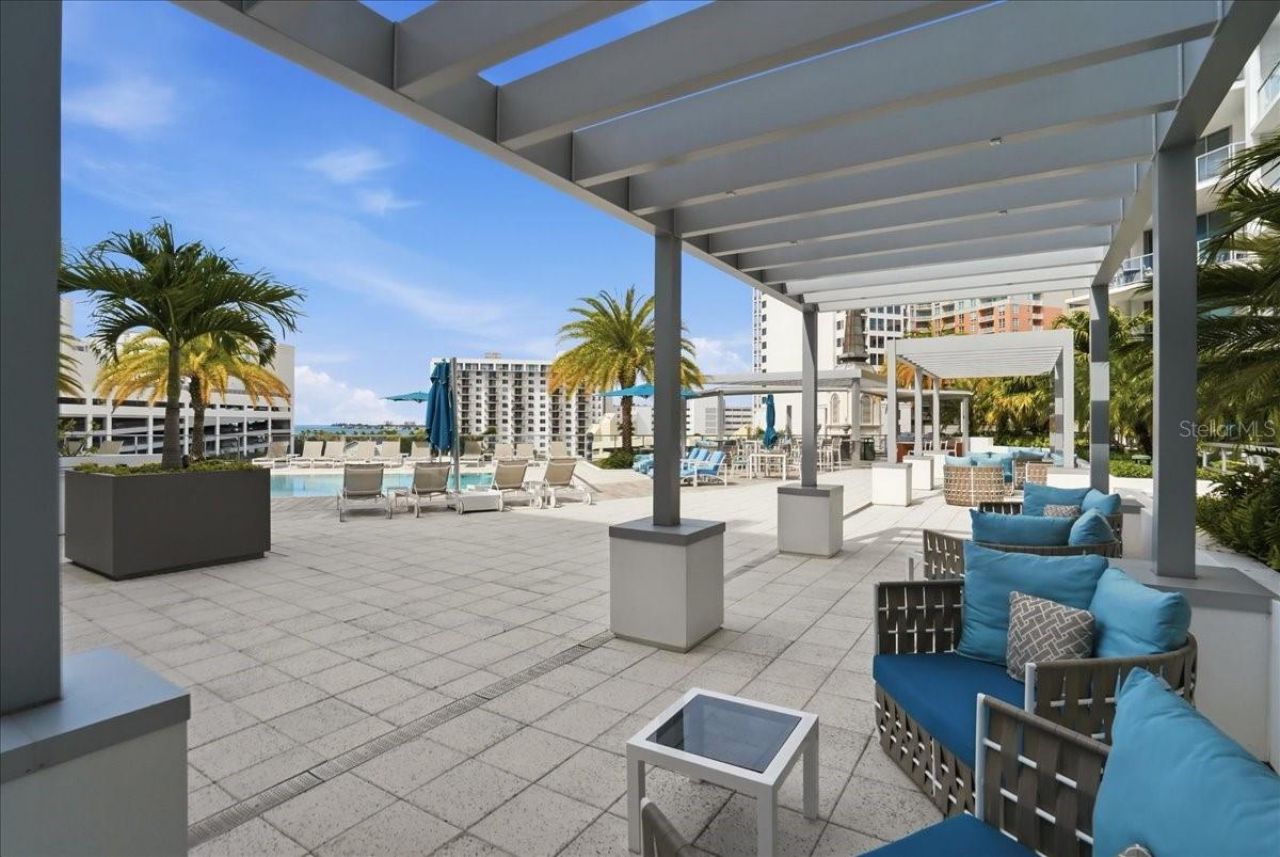 111 S Pineapple Avenue, Unit 714, Sarasota, FL 34236 Photo