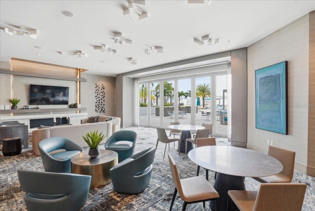 111 S Pineapple Avenue, Unit 714, Sarasota, FL 34236 Photo
