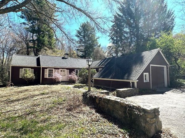 132 Ruggles St, Westborough, MA 01581