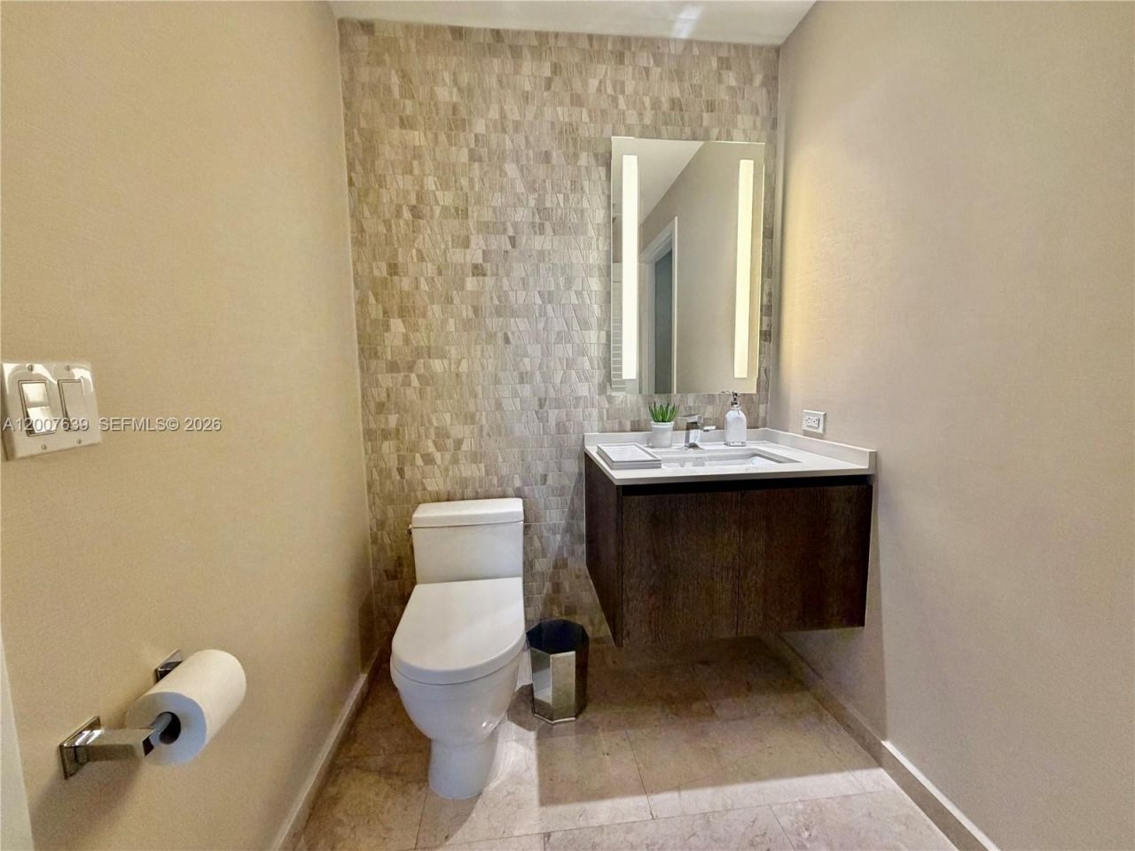 88 SW 7th St , Unit 1109, Miami, FL 33130 Photo