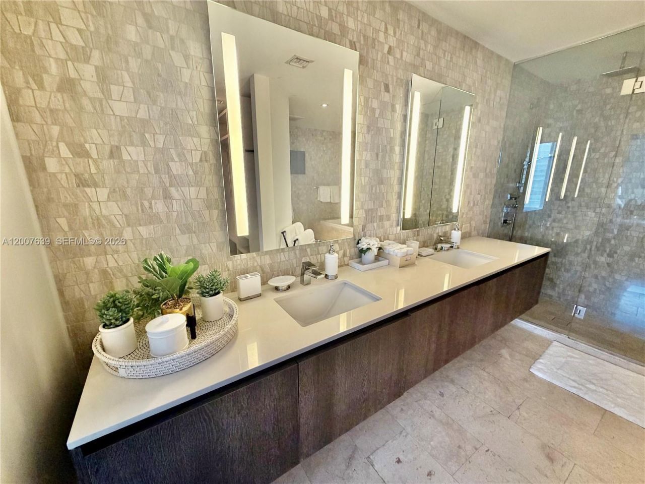 88 SW 7th St , Unit 1109, Miami, FL 33130 Photo