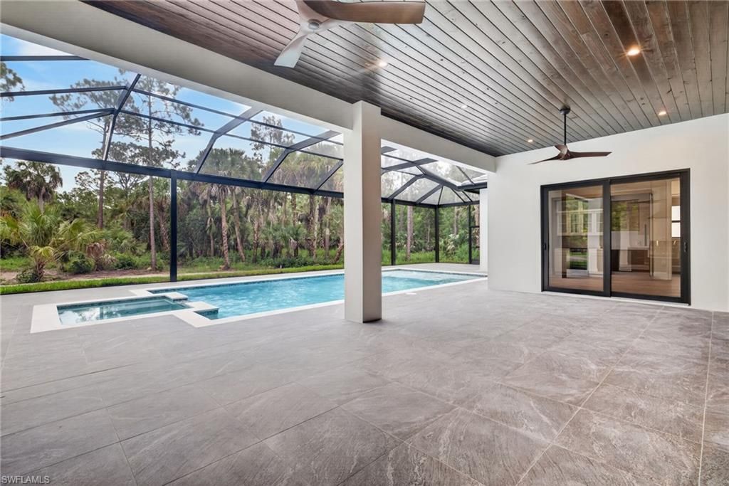 430 7th St Sw, Naples, FL 34117 Photo