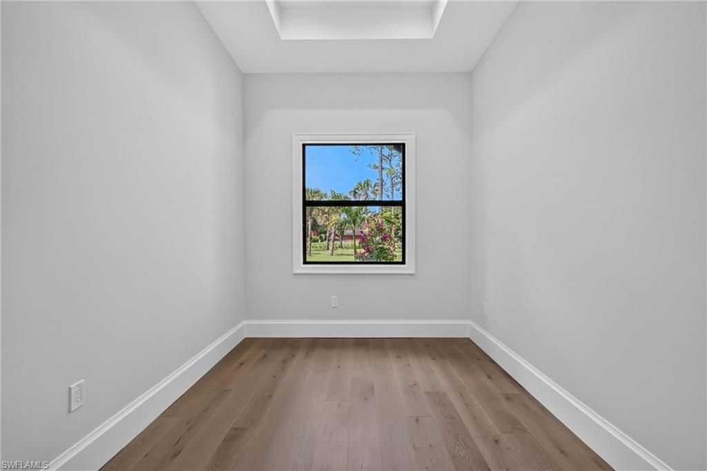 430 7th St Sw, Naples, FL 34117 Photo