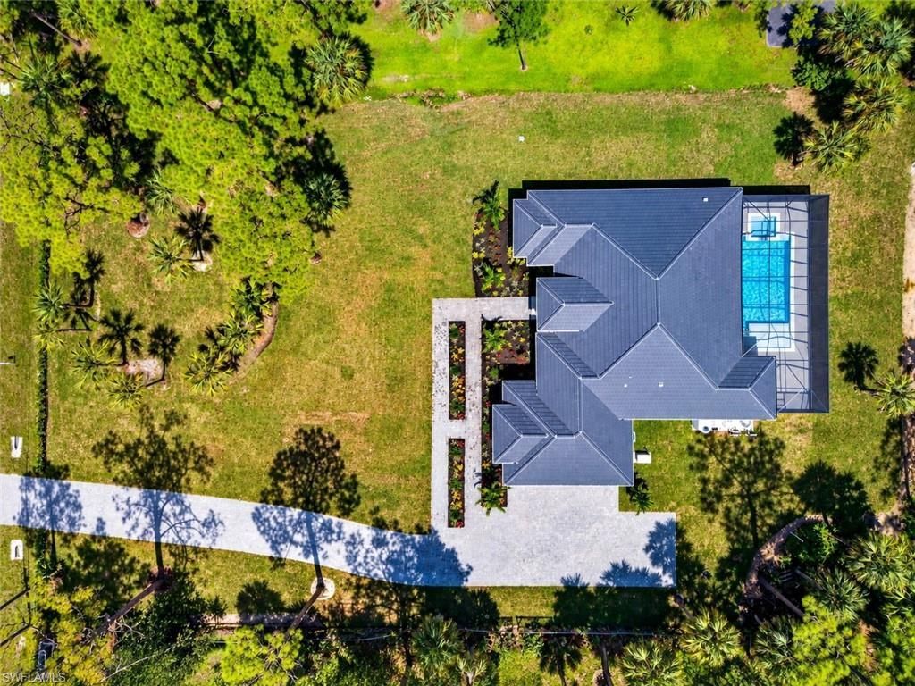 430 7th St Sw, Naples, FL 34117 Photo
