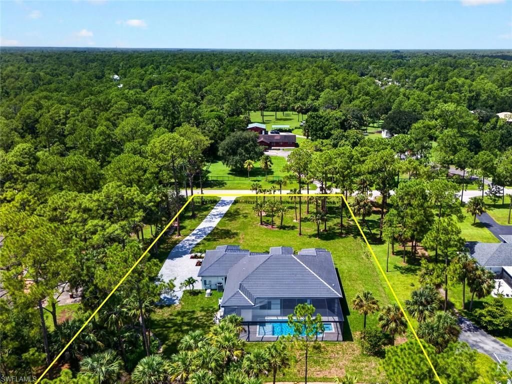 430 7th St Sw, Naples, FL 34117 Photo