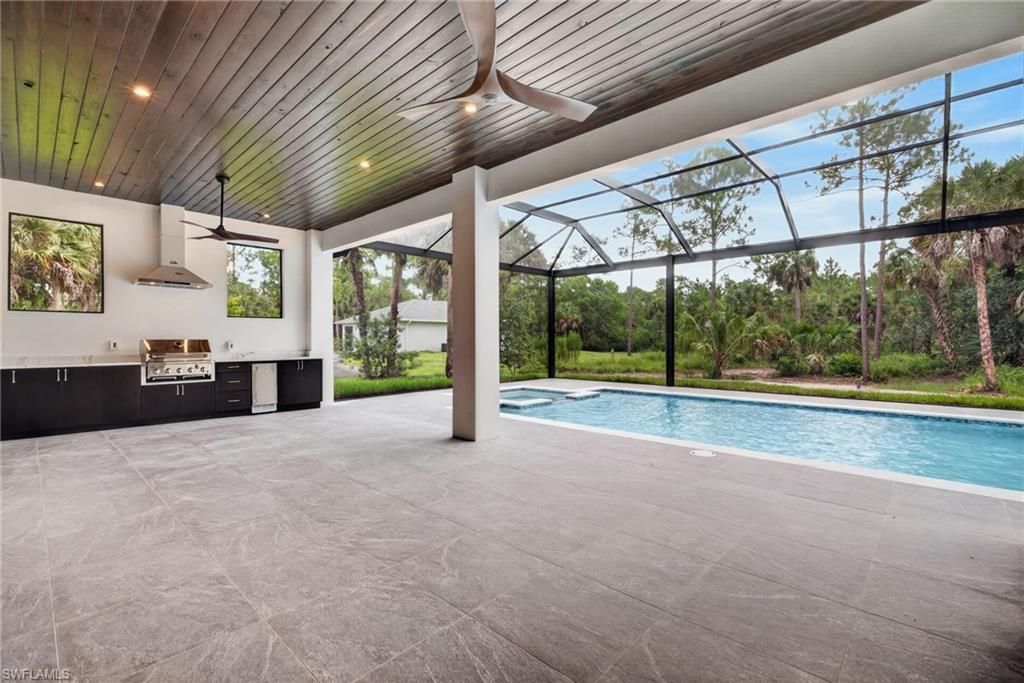 430 7th St Sw, Naples, FL 34117 Photo