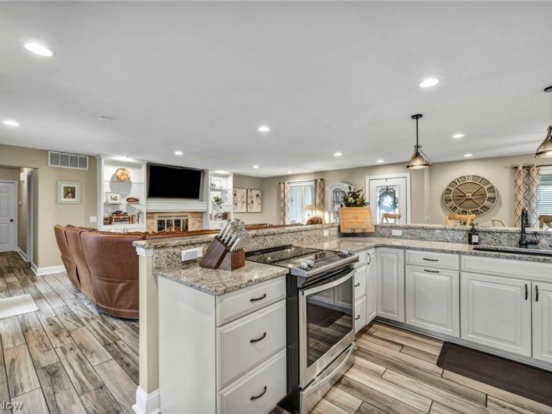 10815 Gate Post, Strongsville, OH 44149 Photo 18