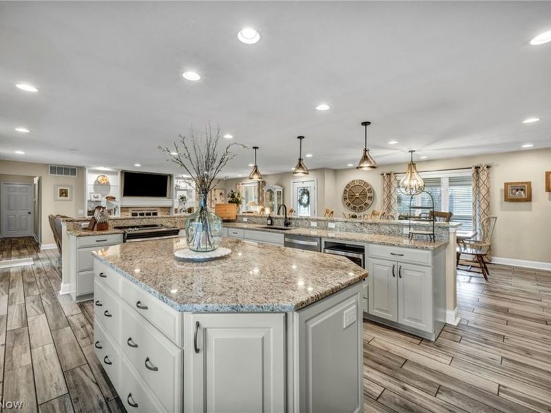 10815 Gate Post, Strongsville, OH 44149 Photo 19