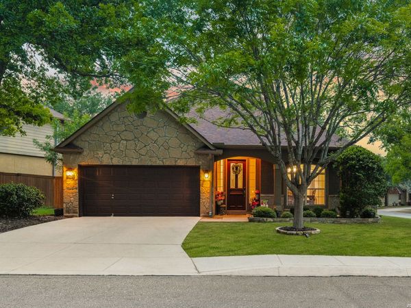 8330 WAYSIDE CRK, San Antonio, TX 78255