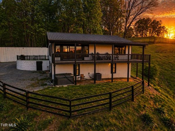 146 Bear Cage Road, Roan Mountain, TN 37687