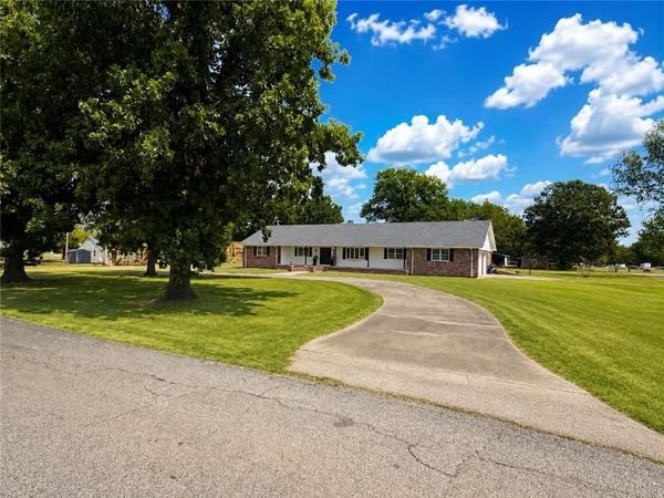 710 S Vermont Avenue, Columbus, KS 66725