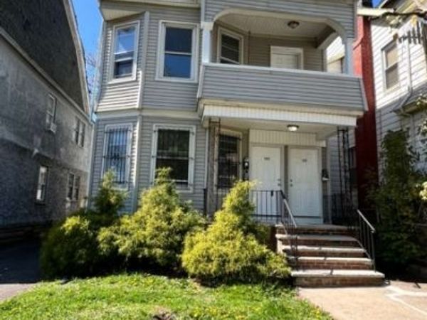 132 Mapes Ave, Newark, NJ 07112