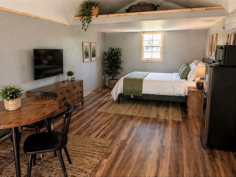 230 Thunder Rd SW, Magnolia, OH 44643 Photo 5