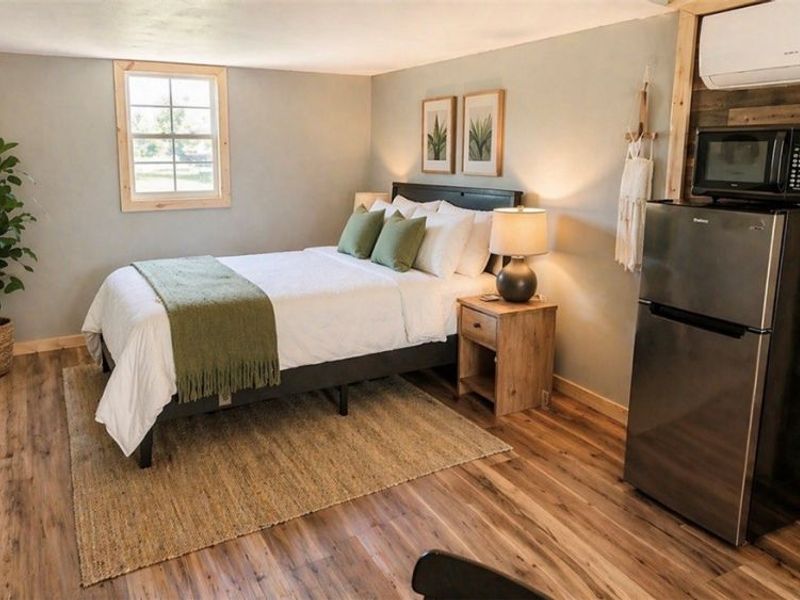 230 Thunder Rd SW, Magnolia, OH 44643 Photo 6