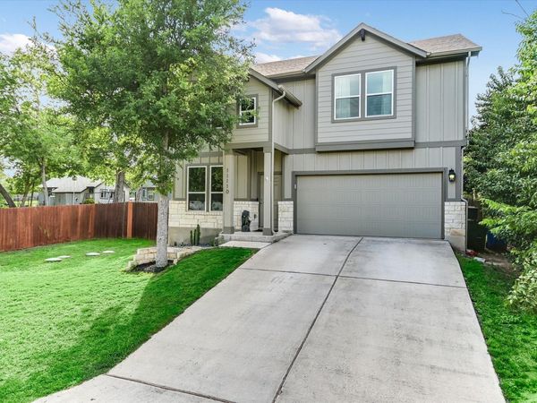 11110 2nd ST, Jonestown, TX 78645