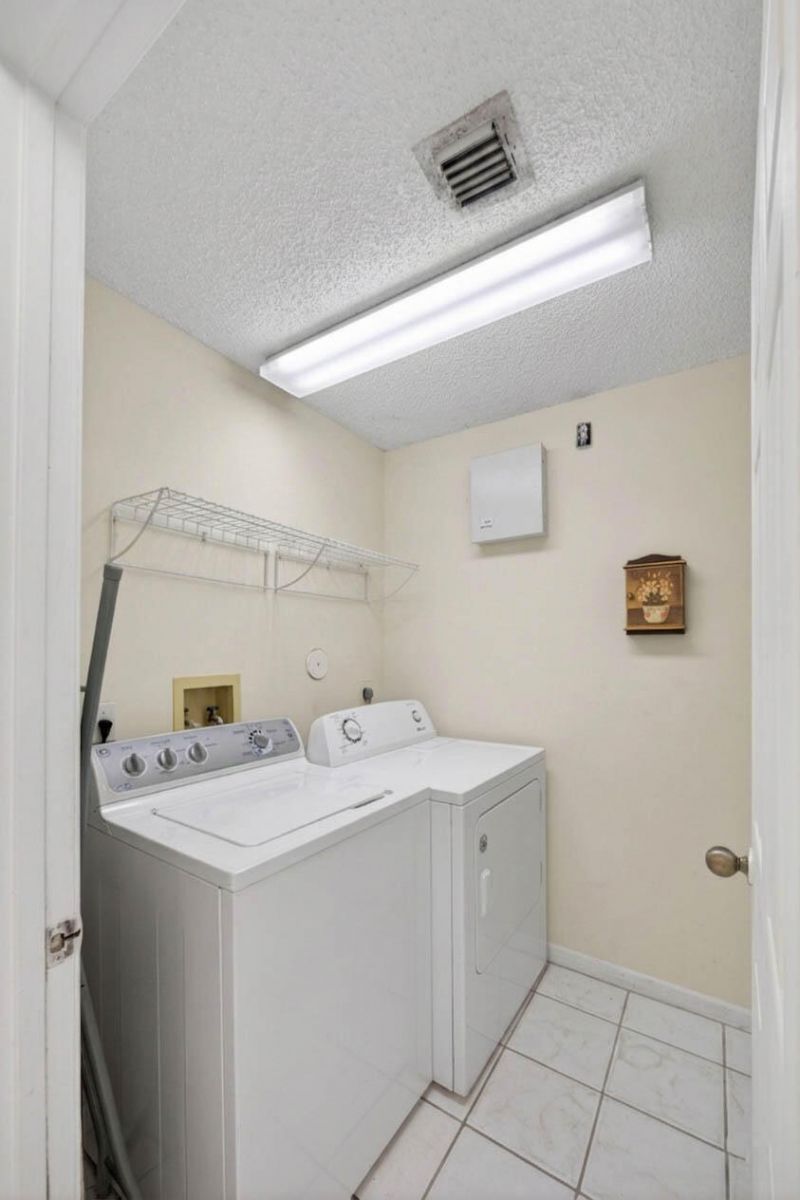 10870 Old Bridgeport Lane, Boca Raton, FL 33498 Photo