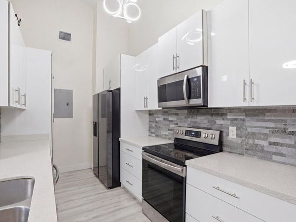 3414 Freedom Drive, Hollywood, FL 33021