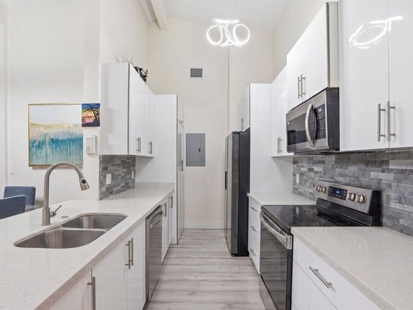 3414 Freedom Drive, Hollywood, FL 33021
