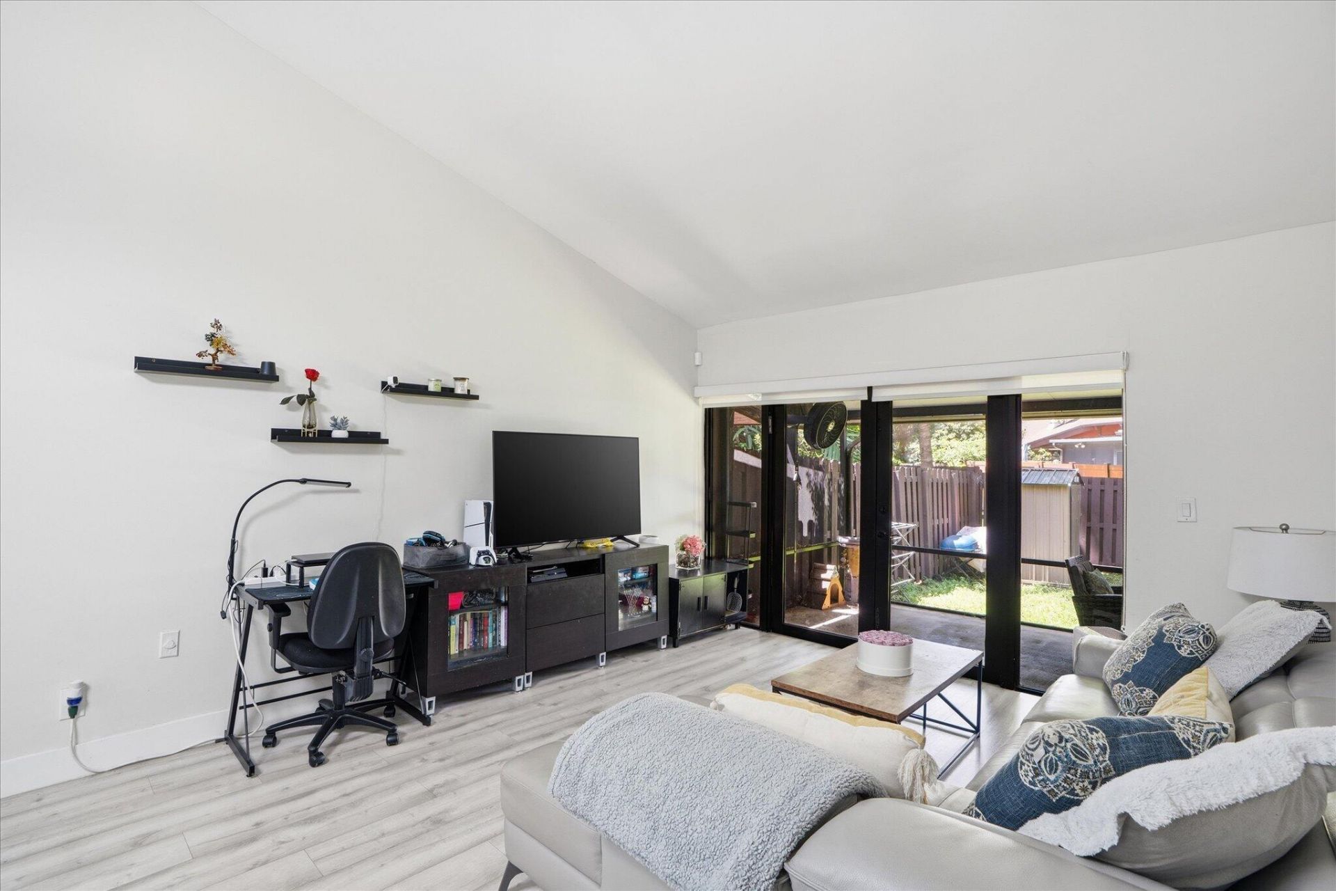 3414 Freedom Drive, Hollywood, FL 33021 Photo