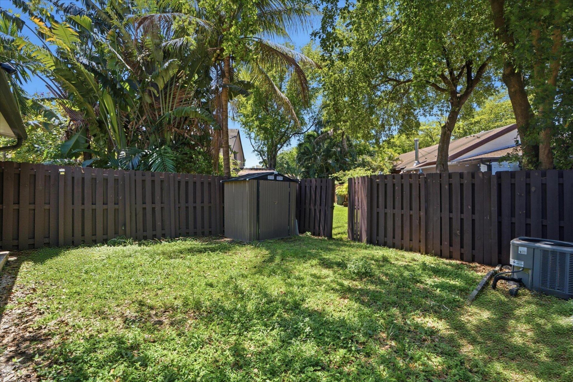 3414 Freedom Drive, Hollywood, FL 33021 Photo