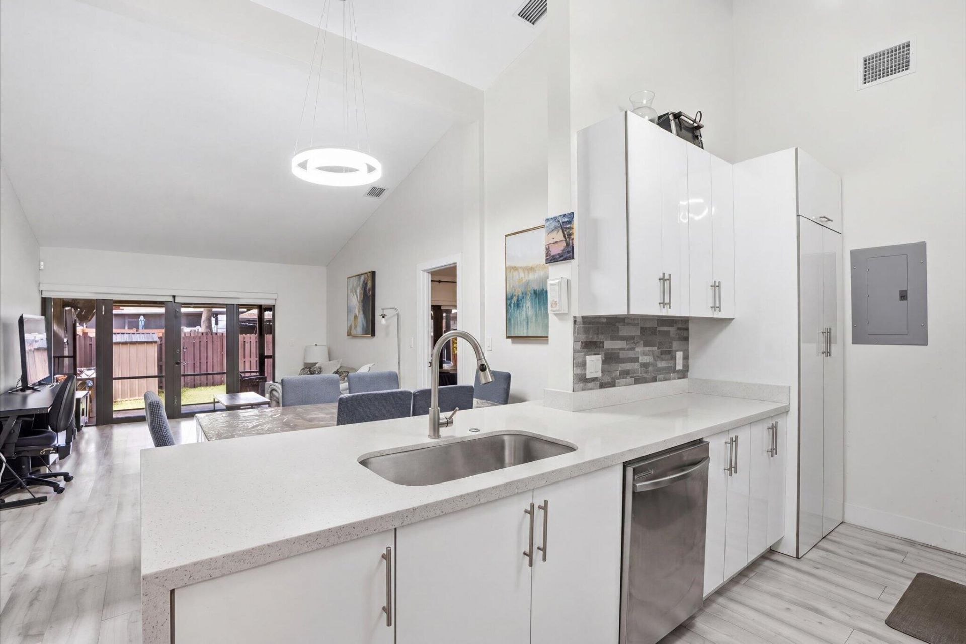 3414 Freedom Drive, Hollywood, FL 33021 Photo