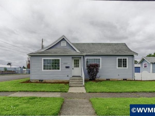 1293 SE Lyle St, Dallas, OR 97338