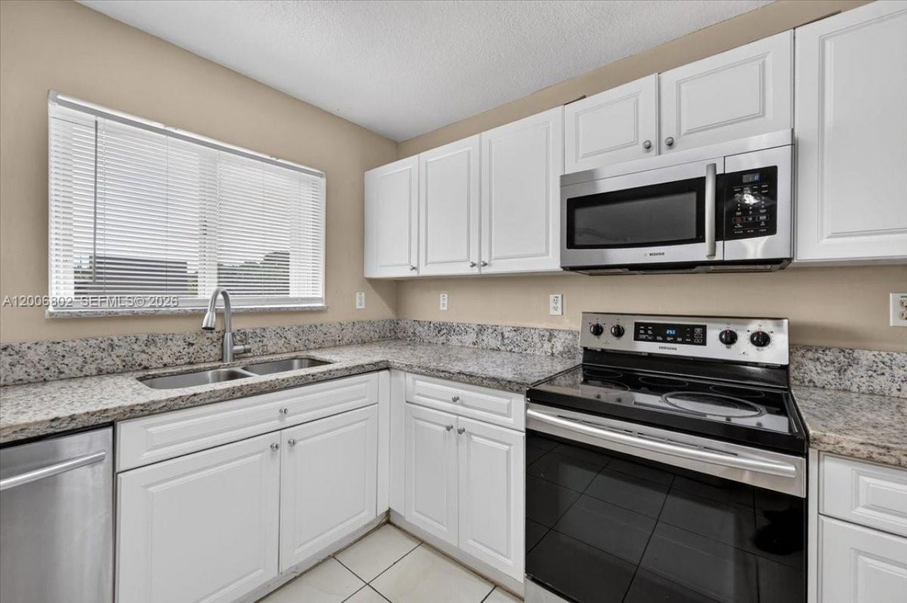 14164 SW 156th Ave, Miami, FL 33196 Photo