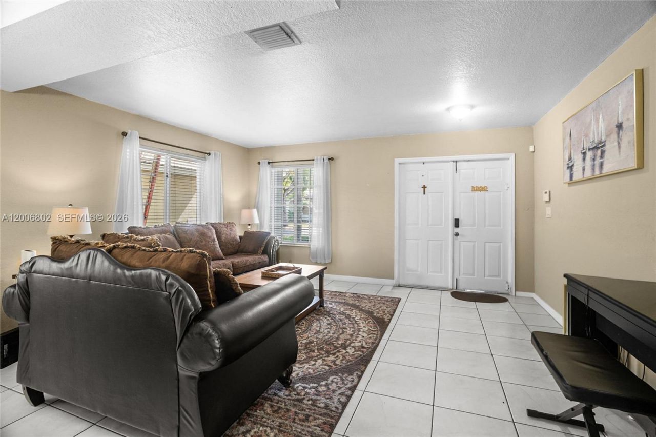 14164 SW 156th Ave, Miami, FL 33196 Photo