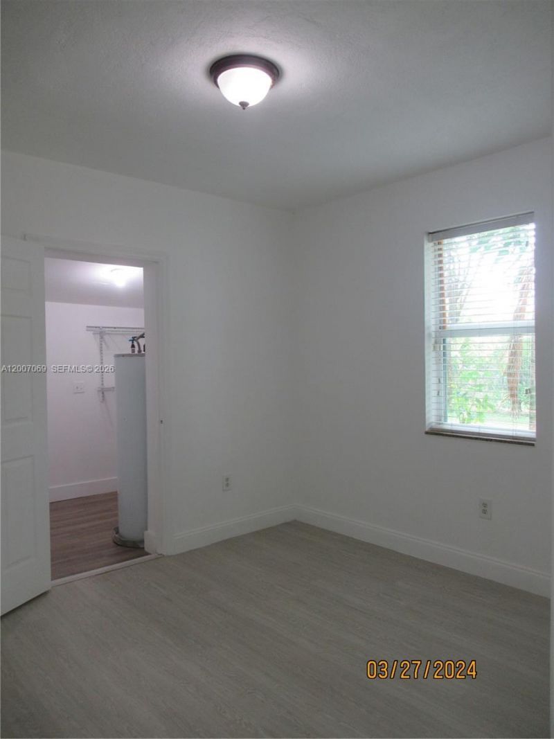 4245 SW 7th St , Miami, FL 33134 Photo