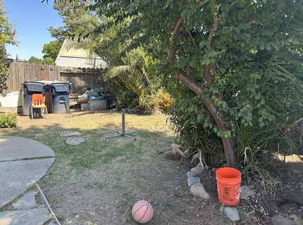 6445 Calvine Rd, Sacramento, CA 95823 Photo