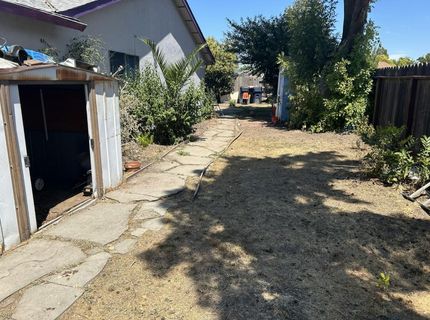 6445 Calvine Rd, Sacramento, CA 95823 Photo