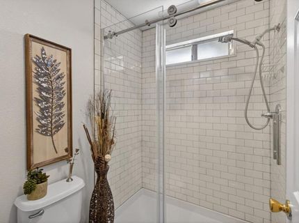 4805 Mccloud Dr, Sacramento, CA 95842 Photo